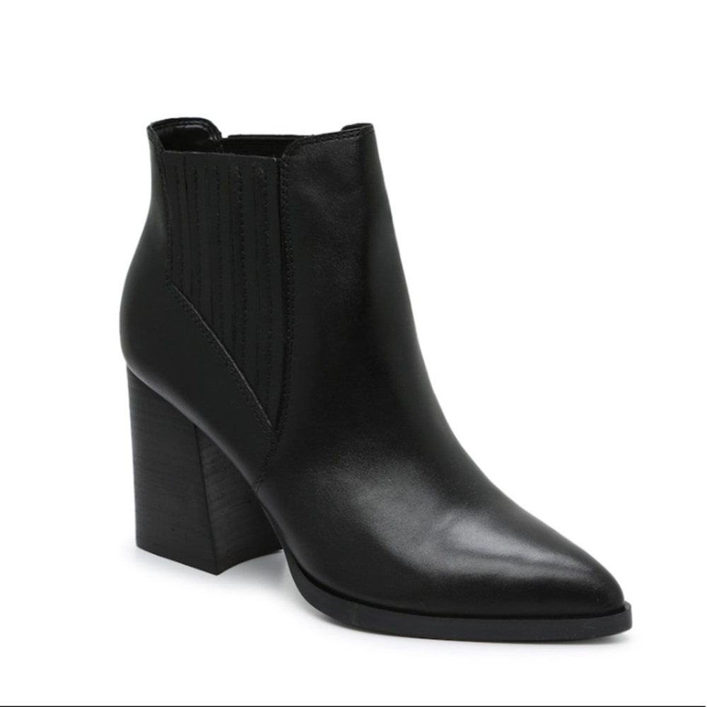 Marc Fisher boots